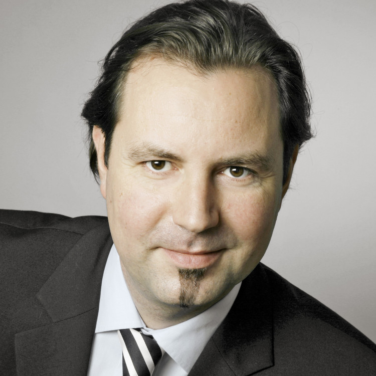 Profilbild von Rechtsanwalt Dr. Adrian Hurst