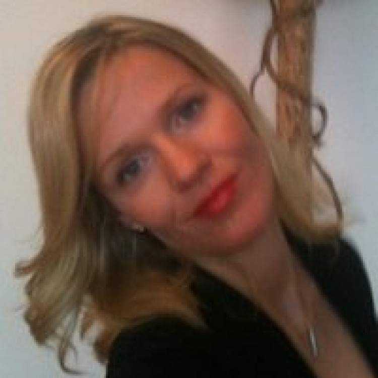 Profilbild von Julie Julez