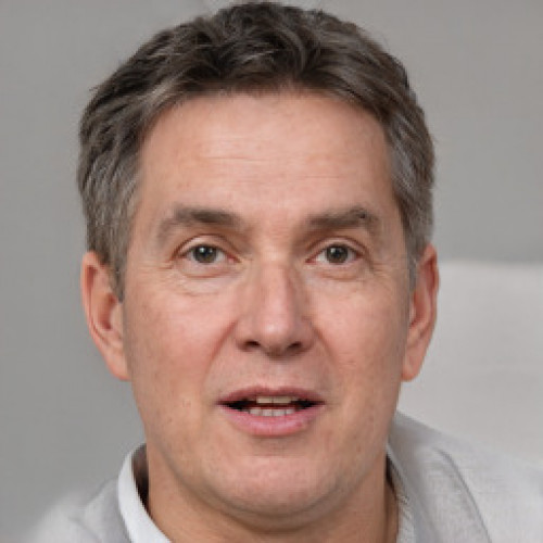 Rechtsanwältin  Kayden Lewis