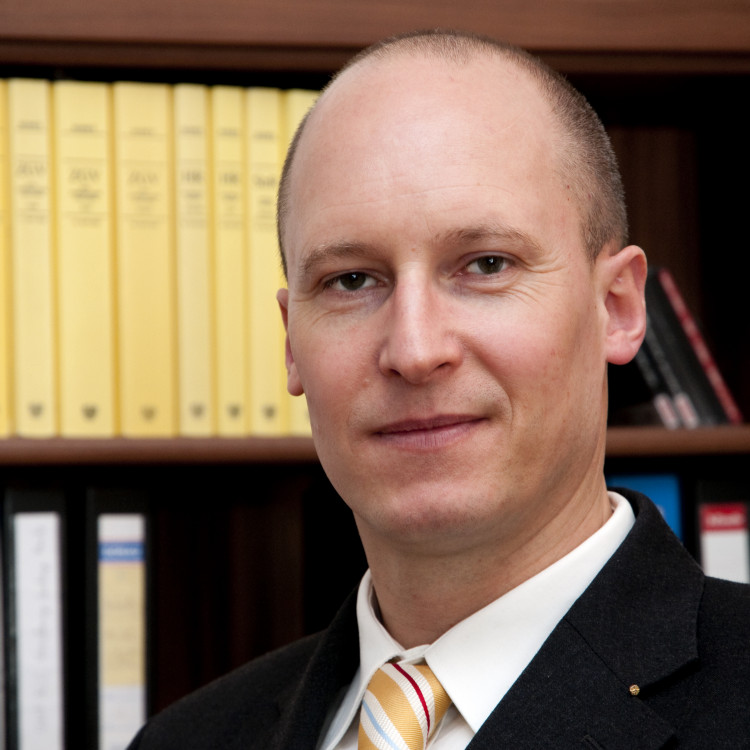 Profilbild von Rechtsanwalt  Roland Zistler